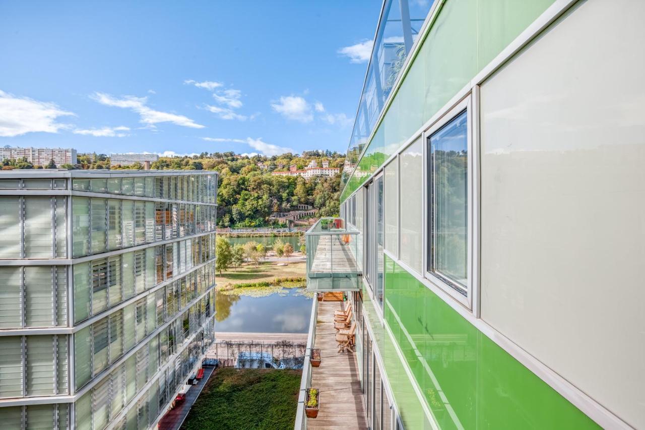 شقة Lyon Confluence - Duplex Au Calme Avec Parking Prive En Option المظهر الخارجي الصورة