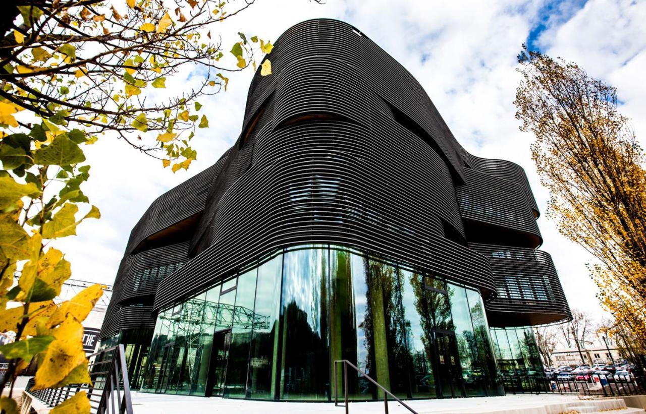 شقة Lyon Confluence - Duplex Au Calme Avec Parking Prive En Option المظهر الخارجي الصورة